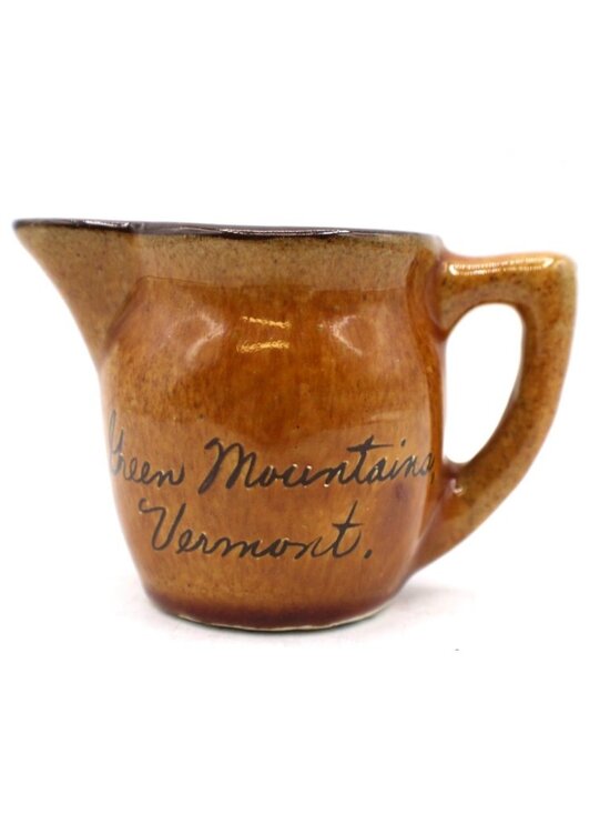 Unknown Other - Mini Creamer Pitcher Green Mountains Vermont Brown Ceramic Pottery Vtg Souvenir